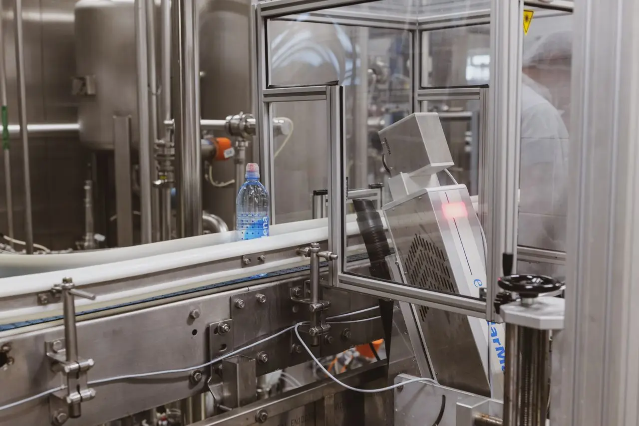 Bottle filling machine in a water factory
